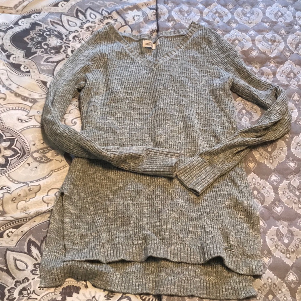 🍍Hollister sweater